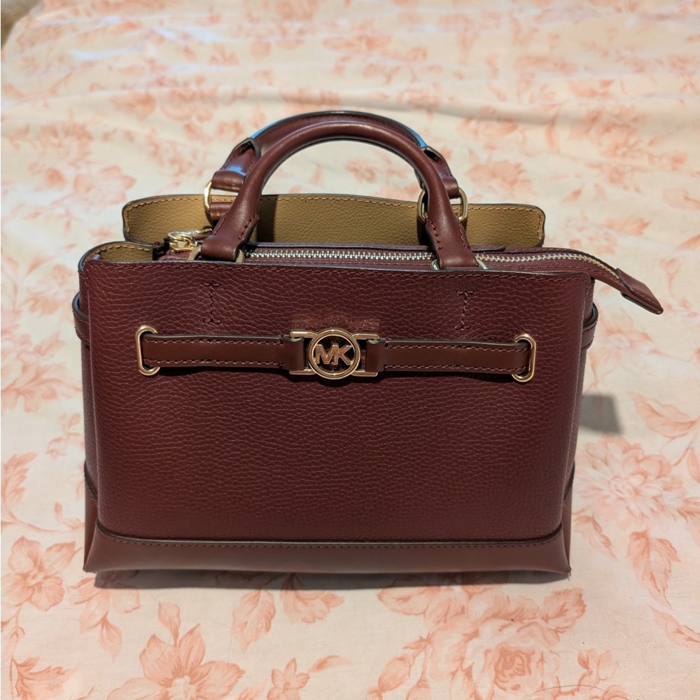 MICHAEL Michael Kors Brown Satchel with Timeless Design